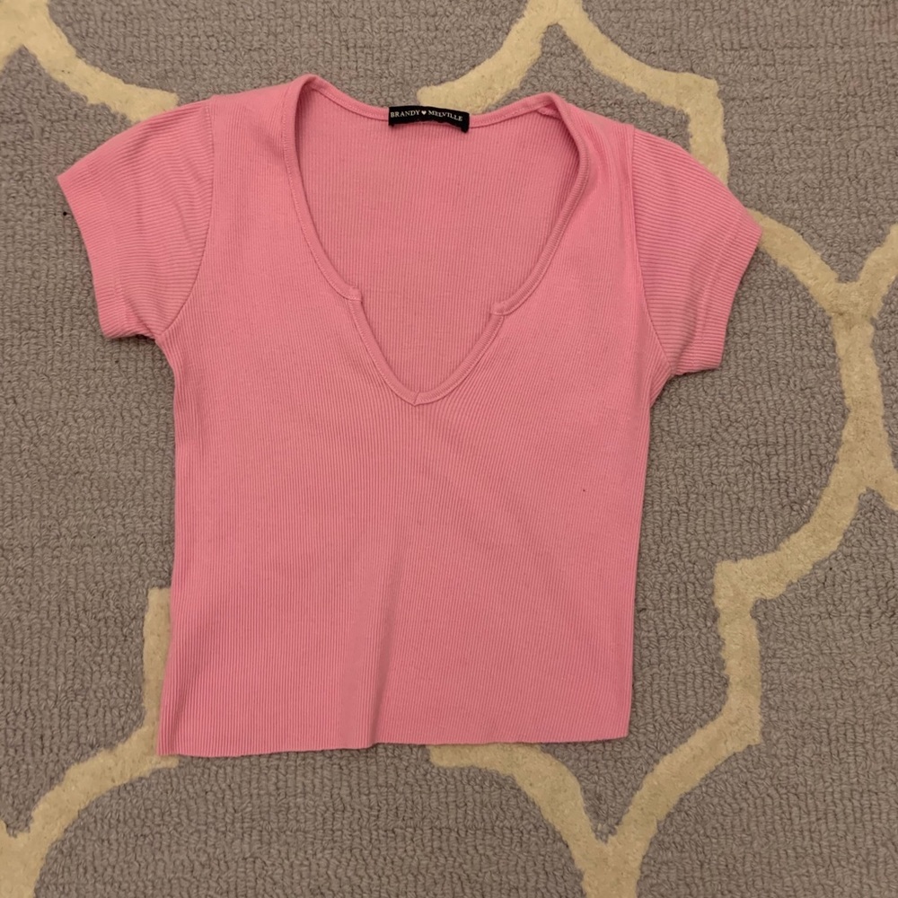 Brandy Melville cropped v neck
